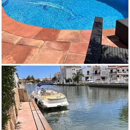 Canal Empuriabrava: Private Mooring, Pool & Air-conditioned *