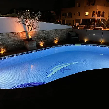 Canal Empuriabrava: Private Mooring, Pool & Air-conditioned * Empuriabrava